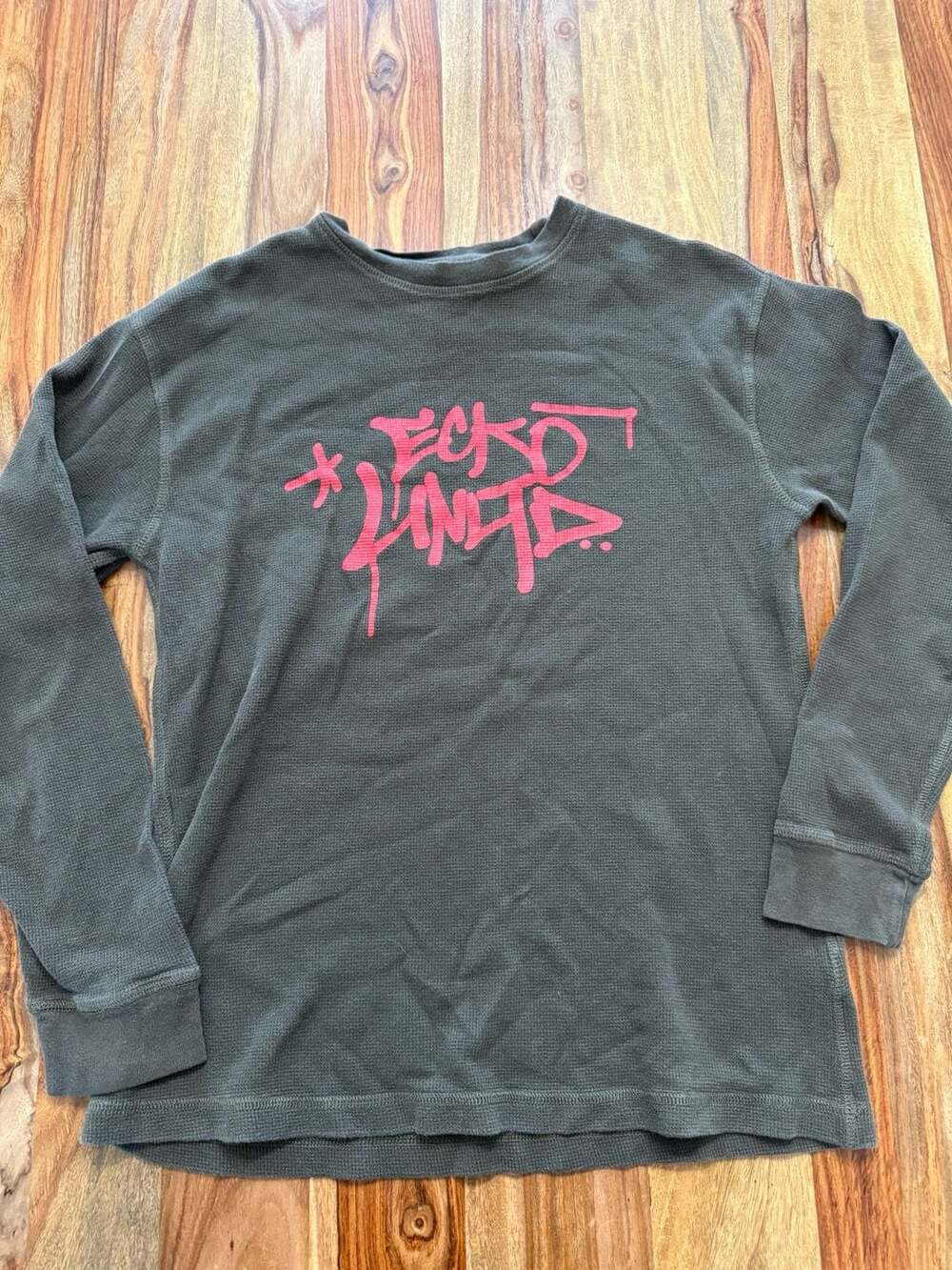 Ecko Unltd Y2K Graffiti Logo Long Sleeve Thermal Shirt Size XL
